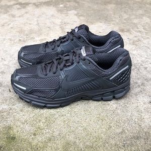 Nike Zoom Vomero 5 SP